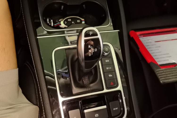 Used BYD Song MAX 2019 1.5T Automatic Smart Connect Ruiyi Sunroof Model 7 Seats China VI Standard Gear Lever