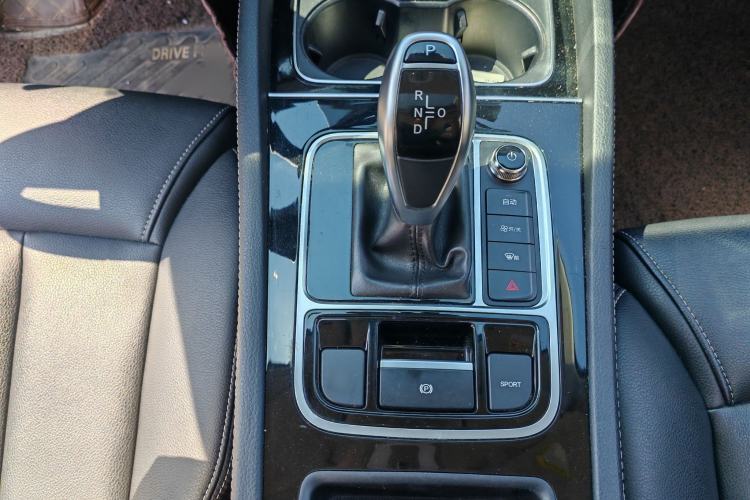 Used BYD Song MAX 2019 1.5T Automatic Smart Connect Ruiyi Model 6-Seater China V Standard Gear Lever