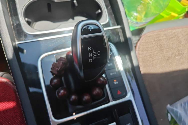 Used BYD Song MAX 2019 1.5T Automatic Smart Connect ZhiLian RuiDong Model 7 Seats China V Emission Standard Gear Lever