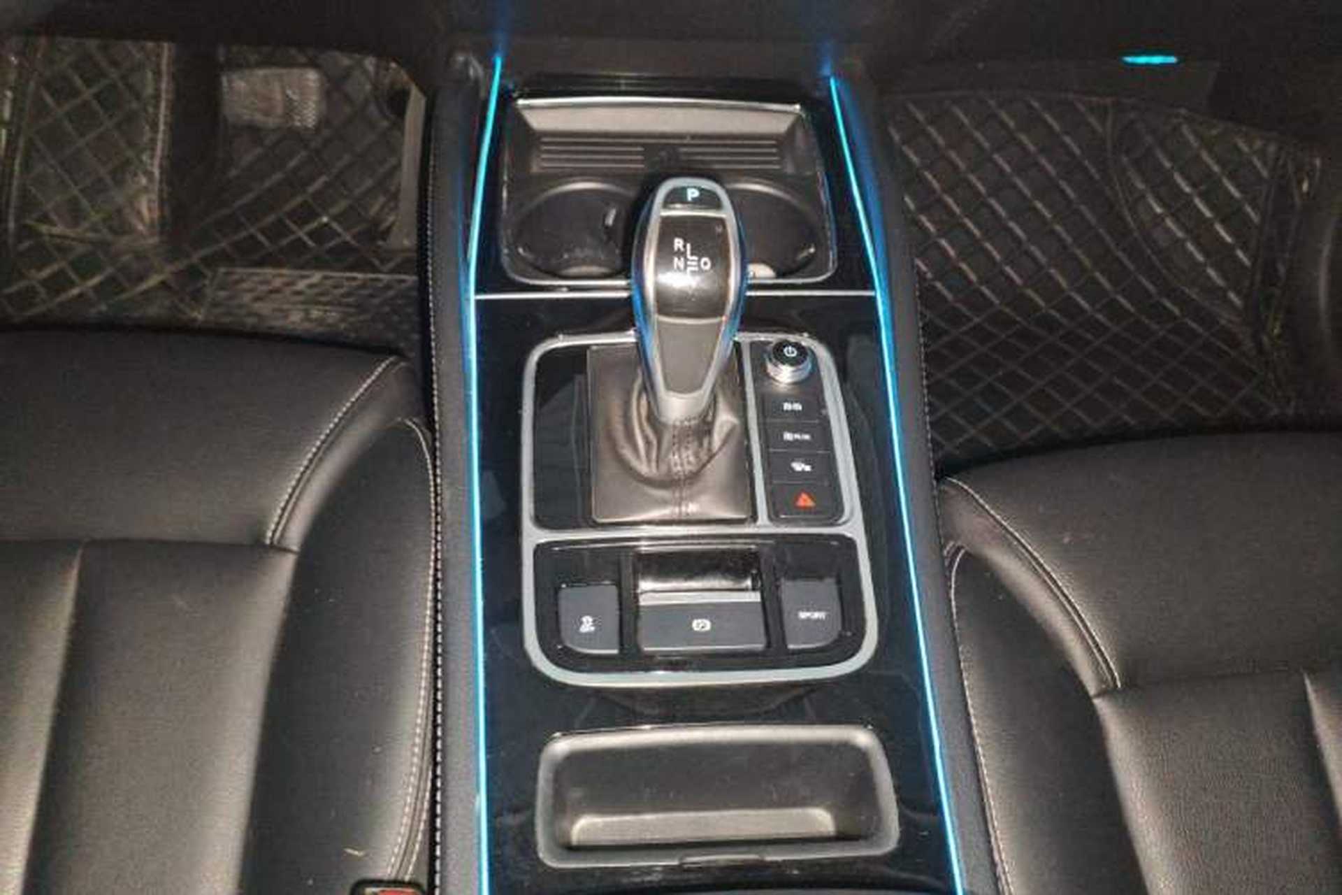 Used BYD Song MAX 2019 1.5T Automatic Smart Connect Ruiyi Sunroof Model 7 Seats China VI Standard Gear Lever