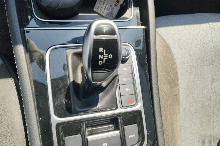 Used BYD Song MAX 2019 1.5T Automatic Smart Connect Prestige 7-Seater China V Standard Gear Lever