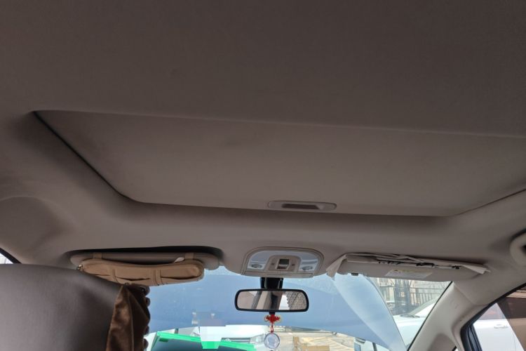 Used BYD Song MAX 2019 1.5T Automatic Smart Connect Ruiyi Sunroof Model 7 Seats China VI Standard Headliner