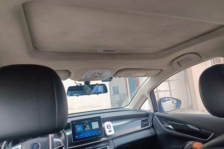 Used BYD Song MAX 2019 1.5T Automatic Smart Connect Ruiyi Sunroof Version 6 Seats China VI Standard Headliner
