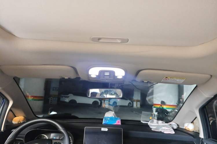 Used BYD Song MAX 2019 1.5T Automatic Smart Connect Ruiyi Sunroof Model 7 Seats China VI Standard Headliner