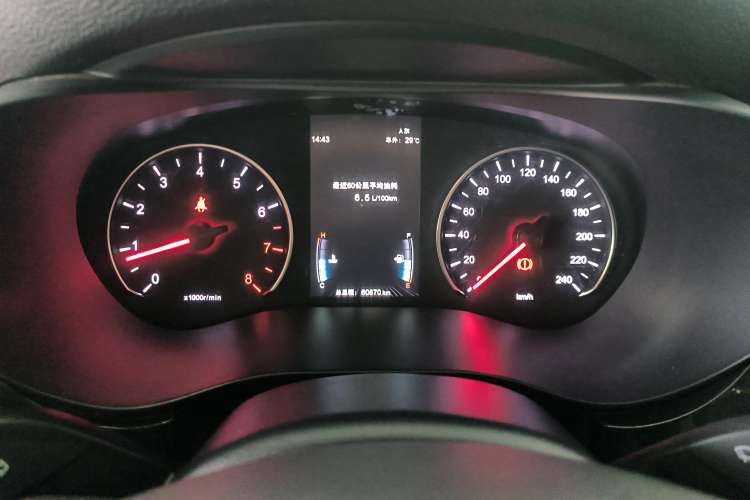 Used BYD Song MAX 2019 1.5T Manual Smart Connect Ruiyi Sunroof Model 7 Seats China V Emission Standard Instrument Cluster