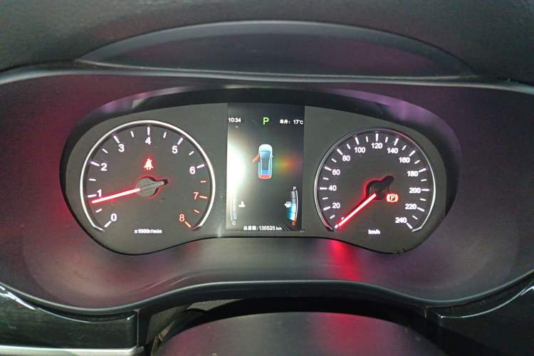 Used BYD Song MAX 2019 1.5T Automatic Smart Connect Ruiyi Sunroof Version 6 Seats China VI Standard Instrument Cluster