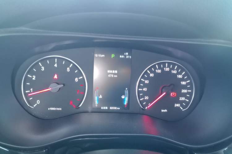 Used BYD Song MAX 2019 1.5T Automatic Smart Connect Ruiyi Sunroof Model 7 Seats China VI Standard Instrument Cluster