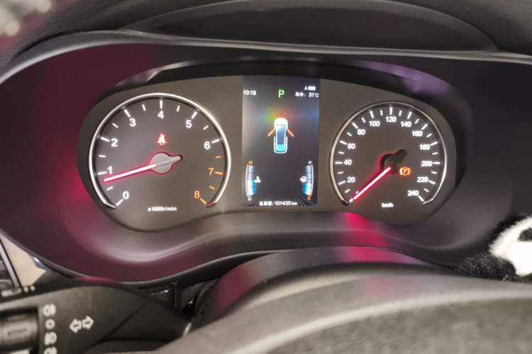 Used BYD Song MAX 2019 1.5T Automatic Smart Connect Ruiyi Model 7 Seats China V Emission Standard Instrument Cluster