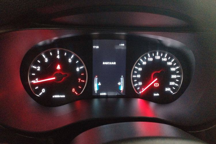 Used BYD Song MAX 2019 1.5T Manual Smart Connect Ruiyi Model 7 Seats China V Emission Standard Instrument Cluster