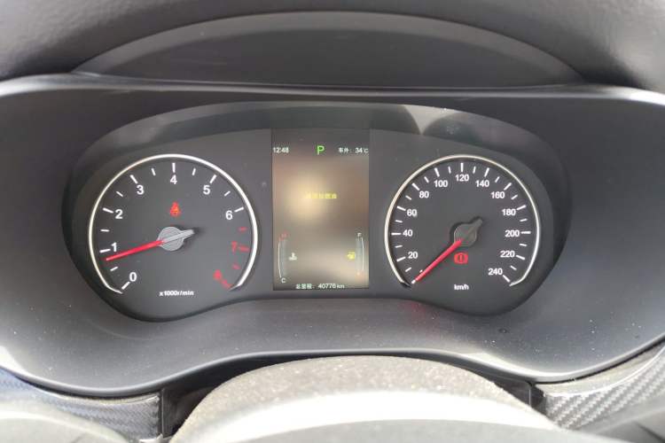 Used BYD Song MAX 2019 1.5T Automatic Smart Connect Ruiyi Sunroof Version 6 Seats China VI Standard Instrument Cluster