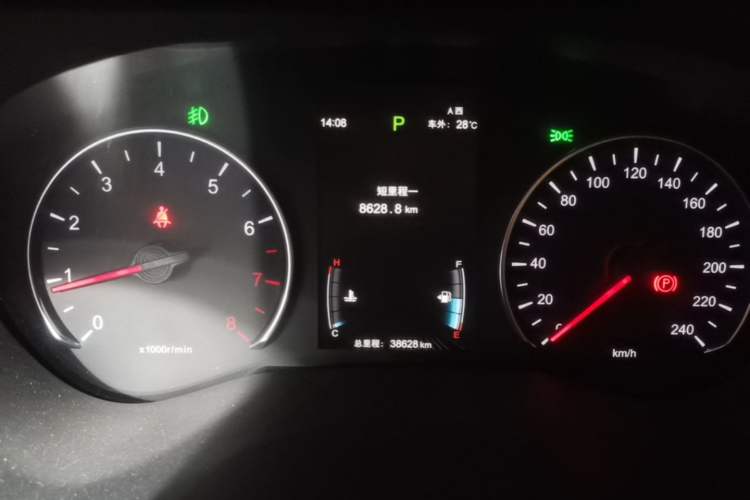 Used BYD Song MAX 2019 1.5T Automatic Smart Connect Ruiyi Model 7 Seats China V Emission Standard Instrument Cluster