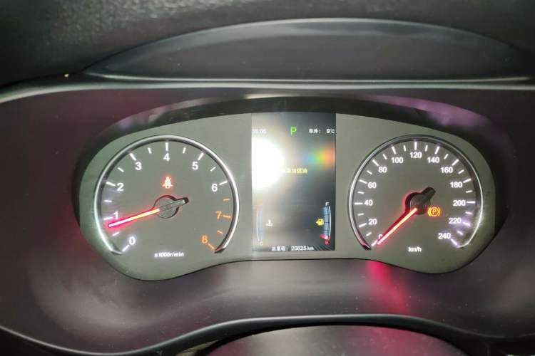Used BYD Song MAX 2019 1.5T Automatic Smart Connect Ruiyi Sunroof Version 6 Seats China VI Standard Instrument Cluster
