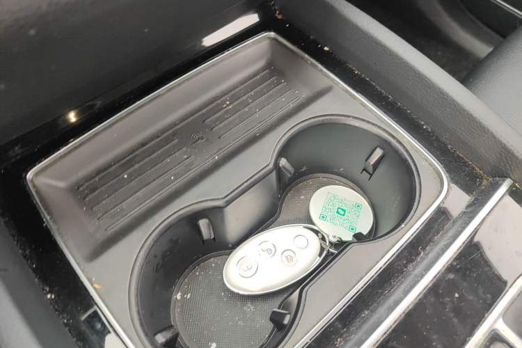 Used BYD Song MAX 2019 1.5T Automatic Smart Connect Prestige Model 6 Seats China VI Standard Interior 1