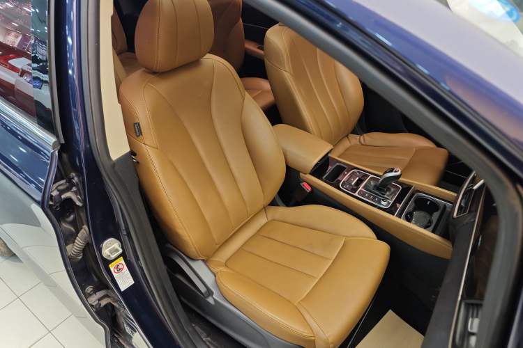 Used BYD Song MAX 2019 1.5T Automatic Smart Connect ZhiLian RuiDong 6-Seater China V Standard Interior 1
