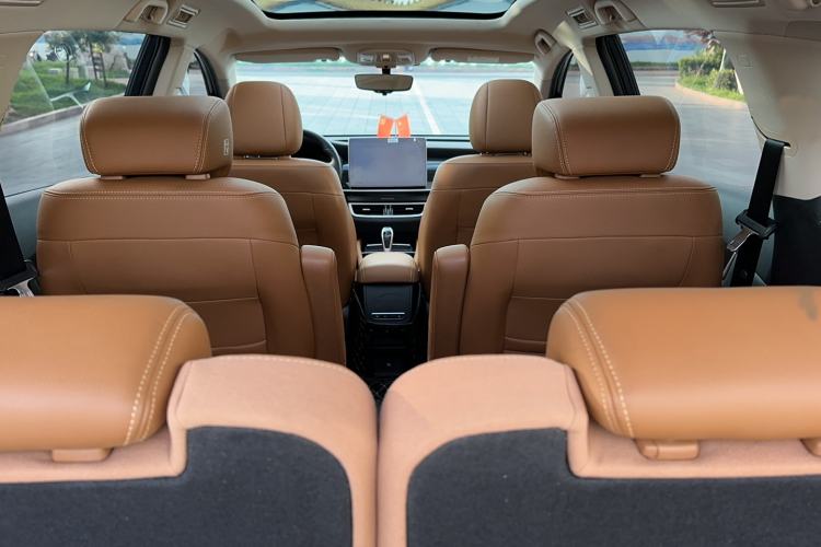 Used BYD Song MAX 2019 1.5T Automatic Smart Connect ZhiLian RuiDong 6-Seater China V Standard Interior 1