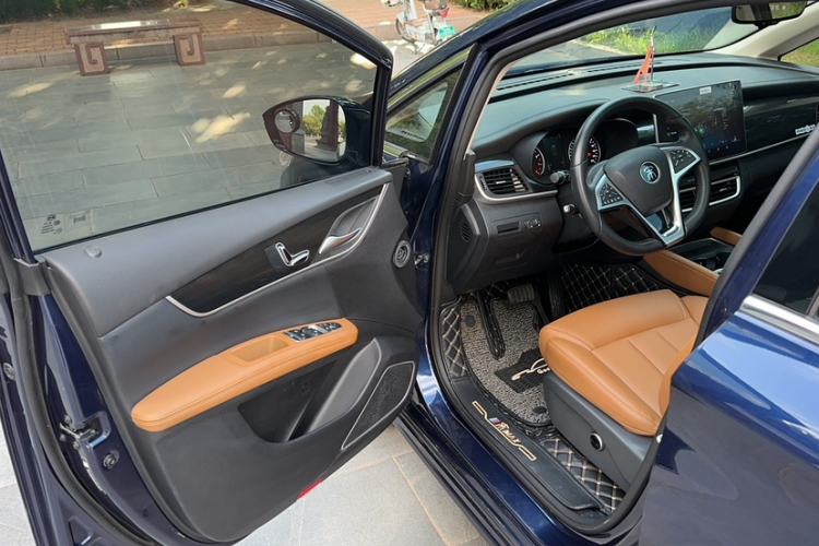 Used BYD Song MAX 2019 1.5T Automatic Smart Connect ZhiLian RuiDong 6-Seater China V Standard Interior 2