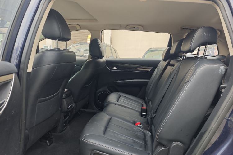 Used BYD Song MAX 2019 1.5T Manual Smart Connect Ruiyi Sunroof Model 7 Seats China VI Standard Interior 2