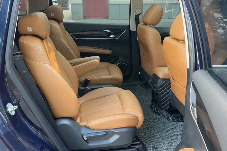 Used BYD Song MAX 2019 1.5T Automatic Smart Connect ZhiLian RuiDong 6-Seater China V Standard Interior 6