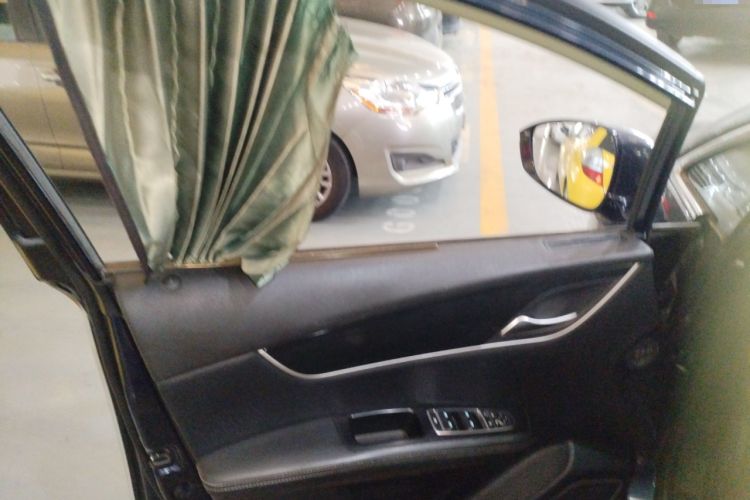 Used BYD Song MAX 2019 1.5T Manual Smart Connect Ruiyi Model 7 Seats China V Emission Standard Interior 7