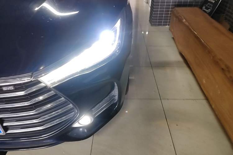 Used BYD Song MAX 2019 1.5T Automatic Smart Connect Ruiyi Sunroof Model 7 Seats China VI Standard Left Front Headlight