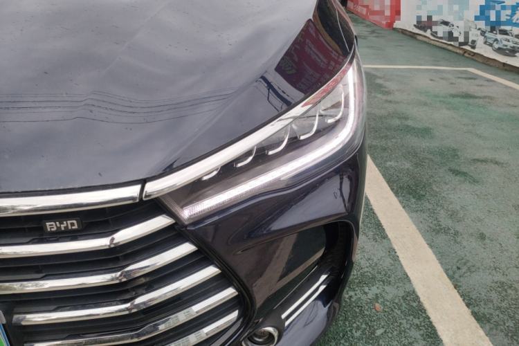 Used BYD Song MAX 2019 1.5T Manual Smart Connect Ruiyi Sunroof Model 7 Seats China VI Standard Left Front Headlight