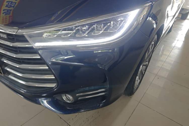 Used BYD Song MAX 2019 1.5T Automatic Smart Connect Ruiyi Sunroof Version 6 Seats China VI Standard Left Front Headlight