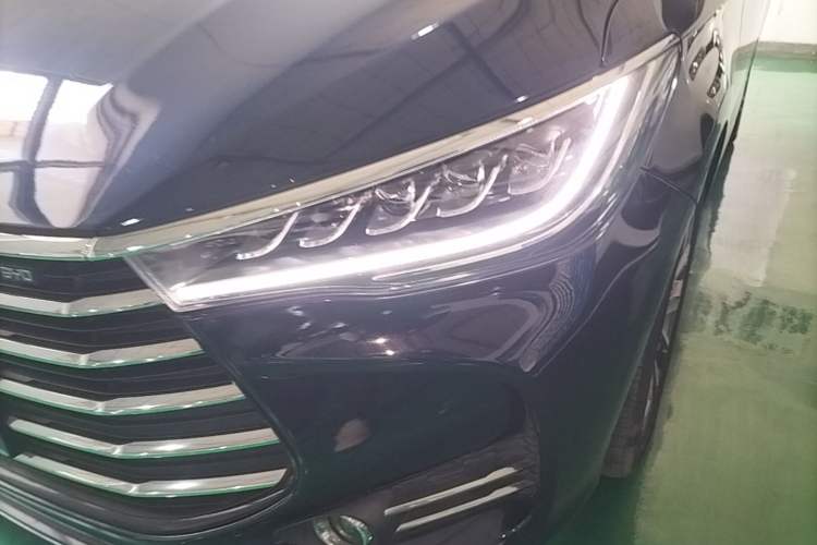 Used BYD Song MAX 2019 1.5T Automatic Smart Connect Ruiyi Sunroof Model 7 Seats China VI Standard Left Front Headlight