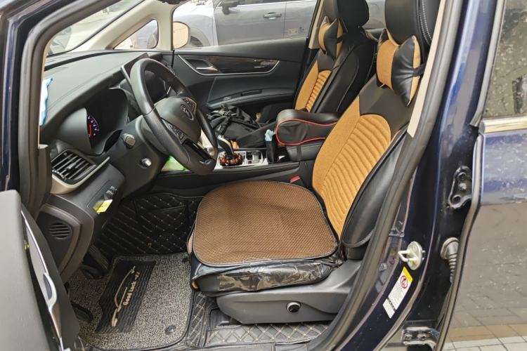 Used BYD Song MAX 2019 1.5T Automatic SmartConnect ZhiLian RuiDong Edition with 6 Seats China VI Standard Left Front Seat