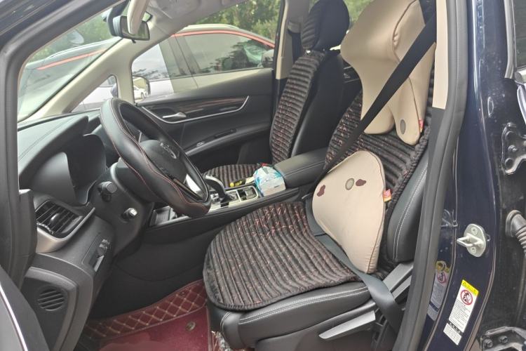 Used BYD Song MAX 2019 1.5T Automatic Smart Connect Ruiyi Sunroof Model 7 Seats China V Emission Standard Left Front Seat
