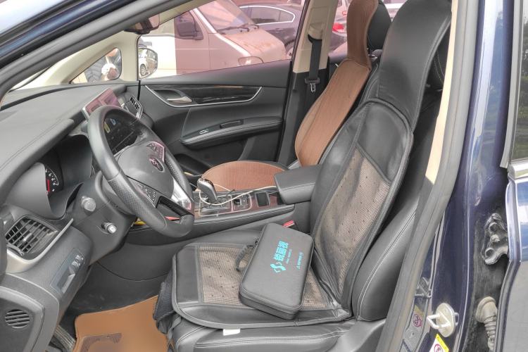 Used BYD Song MAX 2019 1.5T Automatic Smart Connect ZhiLian RuiDong Model 7 Seats China V Emission Standard Left Front Seat