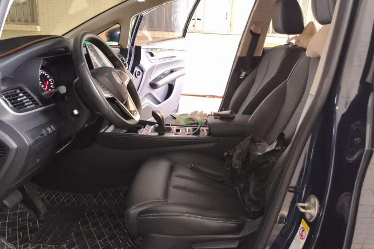 Used BYD Song MAX 2019 1.5T Automatic Smart Connect Ruiyi Model 7 Seats China V Emission Standard Left Front Seat