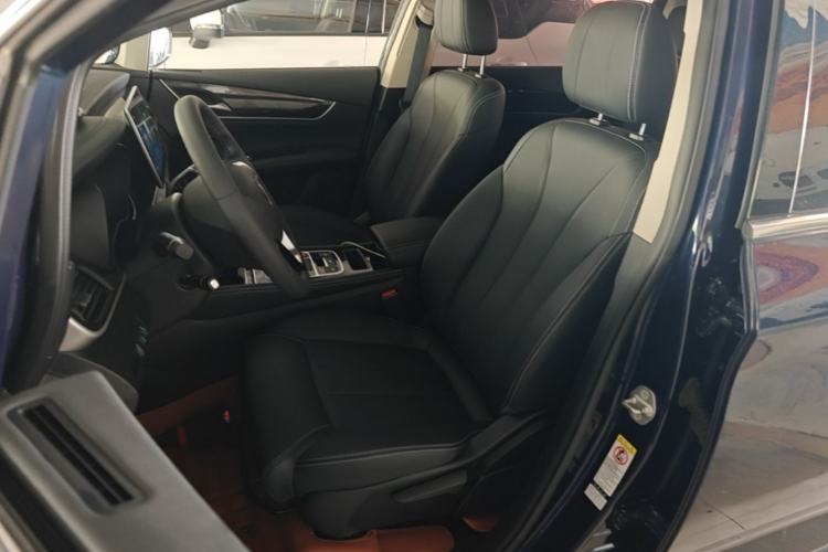 Used BYD Song MAX 2019 1.5T Automatic Smart Connect Ruiyi Sunroof Version 6 Seats China VI Standard Left Front Seat
