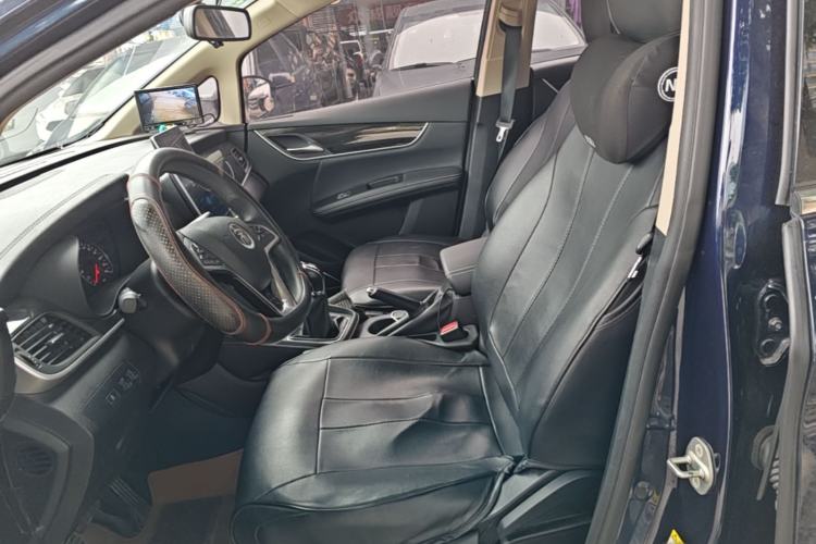 Used BYD Song MAX 2019 1.5T Manual Smart Connect Ruiyi Sunroof Model 6 Seats China VI Standard Left Front Seat
