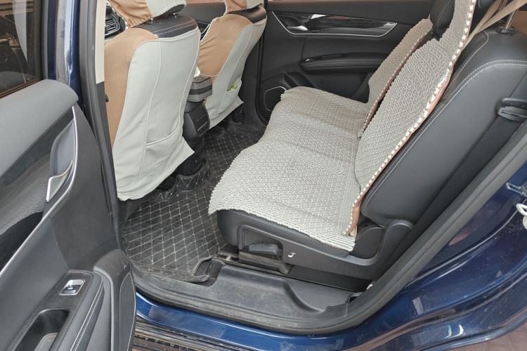 Used BYD Song MAX 2019 1.5T Automatic Smart Connect Ruiyi Sunroof Model 7 Seats China VI Standard Left Rear Seat