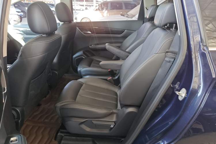 Used BYD Song MAX 2019 1.5T Automatic Smart Connect Prestige Model 6 Seats China VI Standard Left Rear Seat