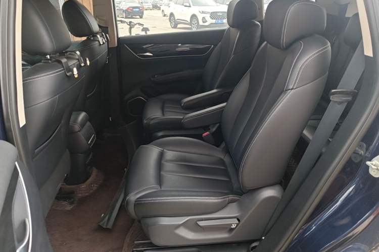 Used BYD Song MAX 2019 1.5T Automatic Smart Connect Prestige Model 6 Seats China V Standard Left Rear Seat