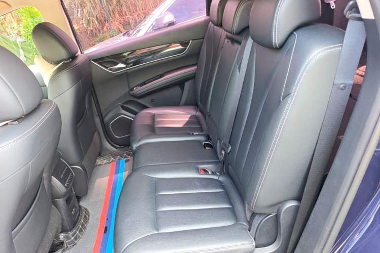 Used BYD Song MAX 2019 1.5T Manual Smart Connect Ruiyi Sunroof Model 7 Seats China VI Standard Left Rear Seat