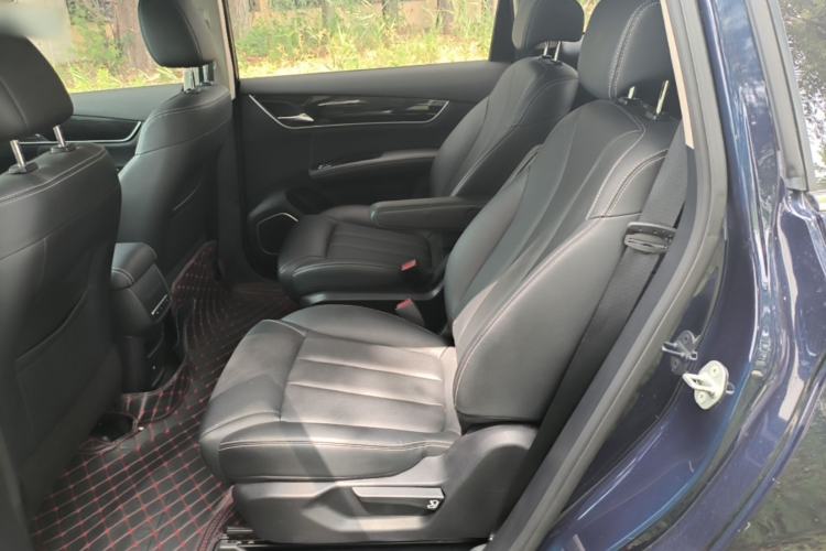 Used BYD Song MAX 2019 1.5T Automatic Smart Connect Ruiyi Sunroof Version 6 Seats China VI Standard Left Rear Seat