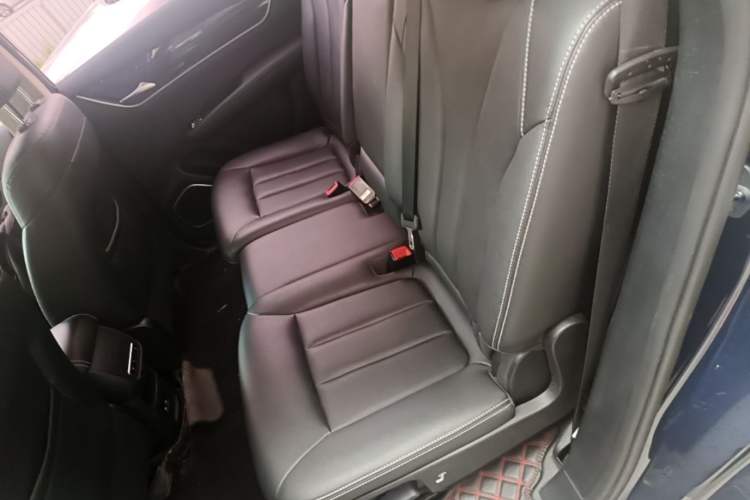 Used BYD Song MAX 2019 1.5T Automatic Smart Connect Ruiyi Sunroof Model 7 Seats China VI Standard Left Rear Seat
