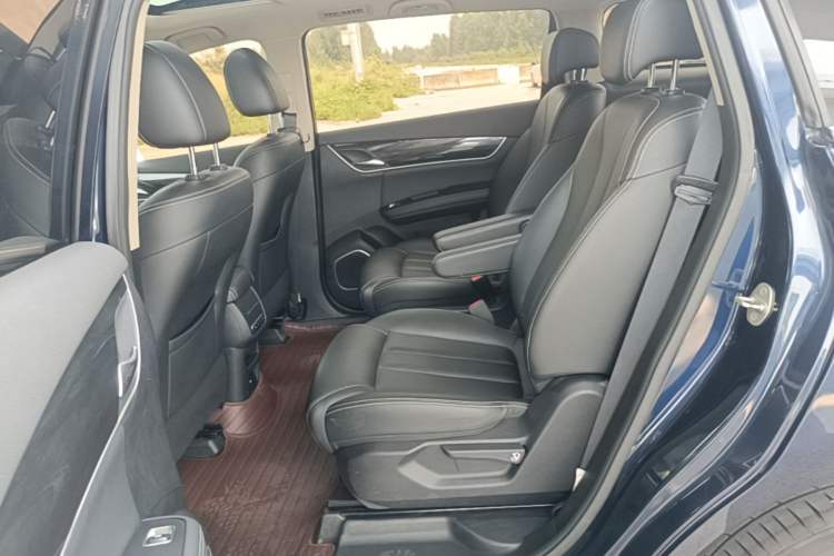 Used BYD Song MAX 2019 1.5T Automatic Smart Connect Ruiyi Sunroof Version 6 Seats China VI Standard Left Rear Seat
