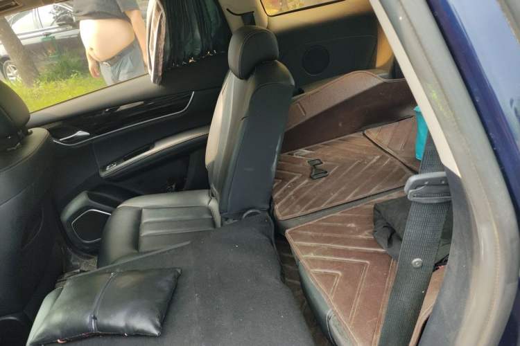 Used BYD Song MAX 2019 1.5T Automatic Smart Connect Ruiyi Sunroof Model 7 Seats China VI Standard Left Rear Seat