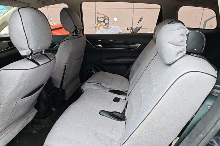 Used BYD Song MAX 2019 1.5T Automatic Smart Connect Luxe Model 7 Seats China VI Standard Left Rear Seat