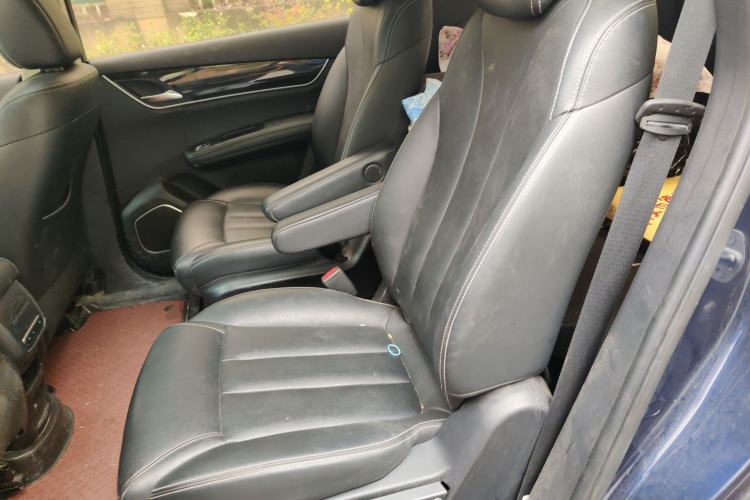 Used BYD Song MAX 2019 1.5T Automatic Smart Connect Ruiyi Sunroof Version 6 Seats China VI Standard Left Rear Seat