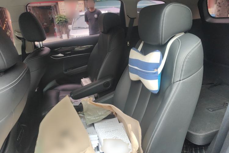 Used BYD Song MAX 2019 1.5T Automatic Smart Connect Ruiyi Sunroof Version 6 Seats China VI Standard Left Rear Seat