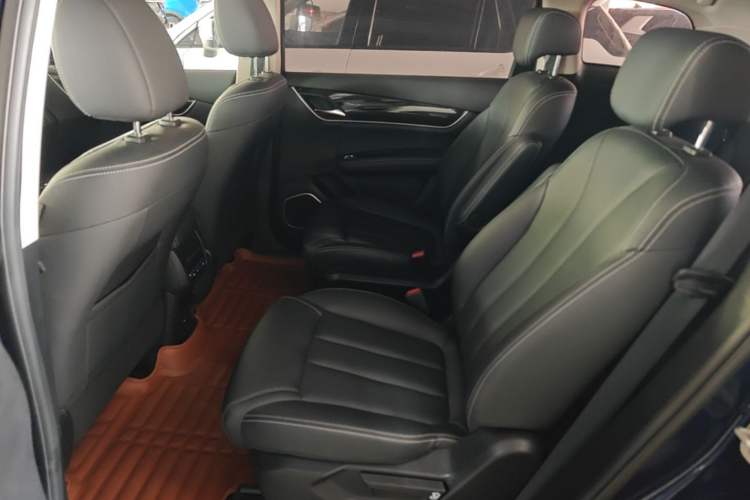 Used BYD Song MAX 2019 1.5T Automatic Smart Connect Ruiyi Sunroof Version 6 Seats China VI Standard Left Rear Seat