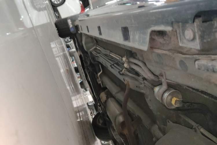 Used BYD Song MAX 2019 1.5T Automatic Smart Connect Ruiyi Sunroof Model 7 Seats China VI Standard Left Side Sill