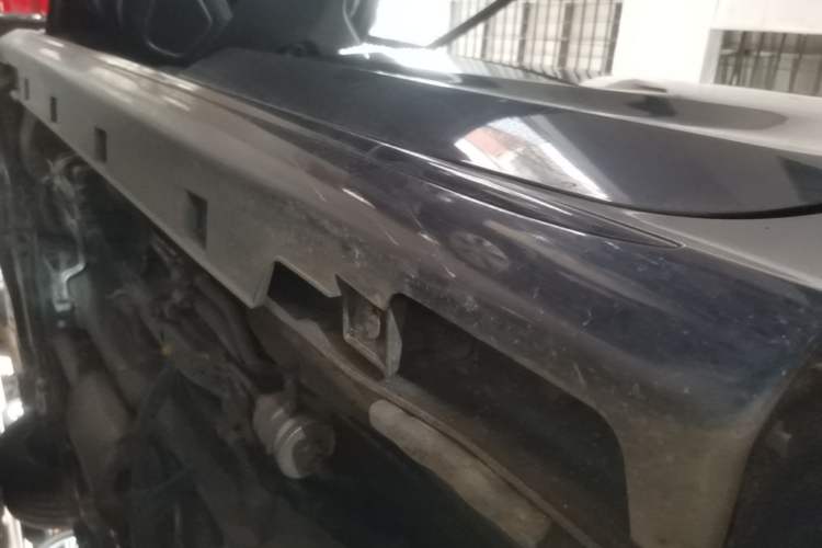 Used BYD Song MAX 2019 1.5T Automatic Smart Connect Ruiyi Model 7 Seats China V Emission Standard Left Side Sill