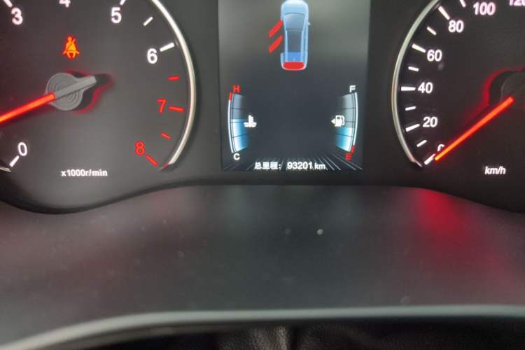 Used BYD Song MAX 2019 1.5T Automatic Smart Connect Ruiyi Sunroof Model 7 Seats China VI Standard Odometer Close Up