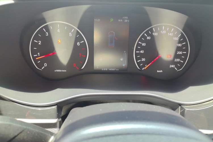 Used BYD Song MAX 2019 1.5T Automatic Smart Connect Ruiyi Sunroof Model 7 Seats China VI Standard Odometer Close Up