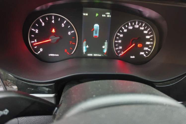 Used BYD Song MAX 2019 1.5T Automatic Smart Connect Ruiyi Sunroof Model 7 Seats China VI Standard Odometer Close Up